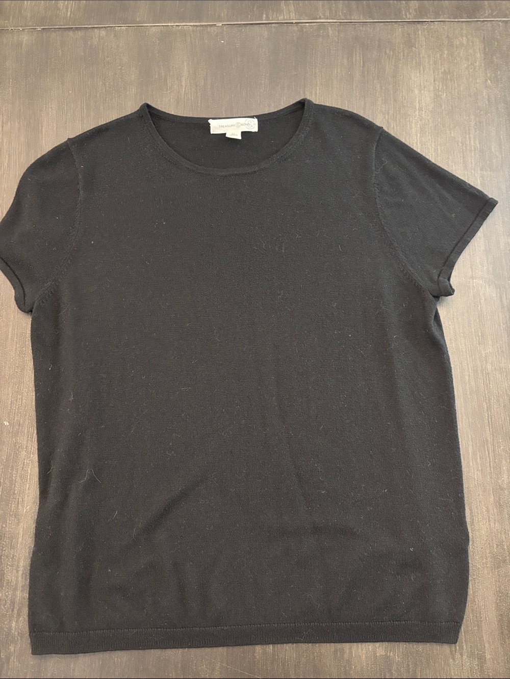 Black Short-Sleeve Knit Top by Treasure & Bond